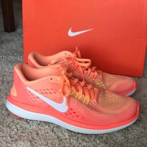 Women’s Nike Flex 2017 rn